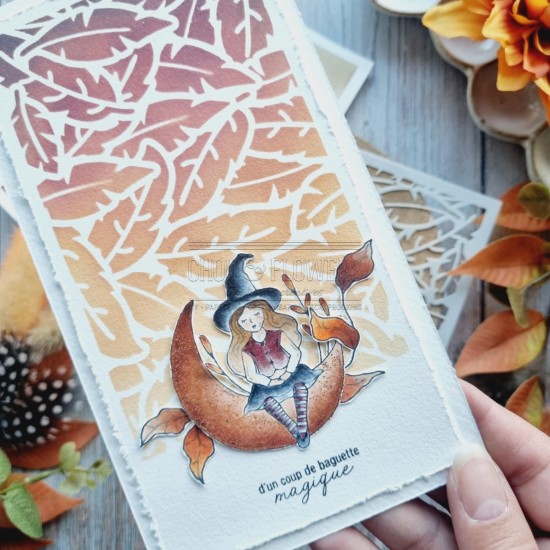 Pochoir plumes pour le scrapbooking et le mixed media