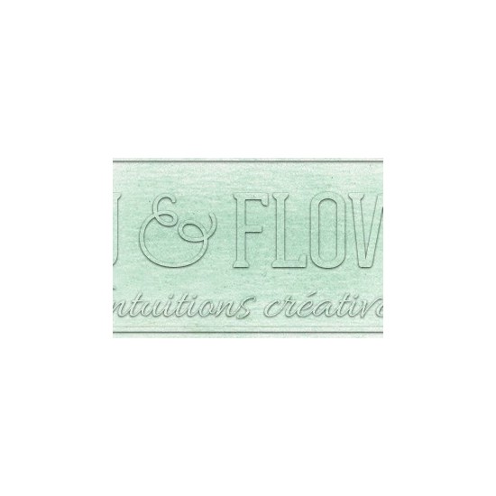 Crayon derwent drawing Distant green