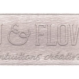 Crayon derwent drawing fossil grey