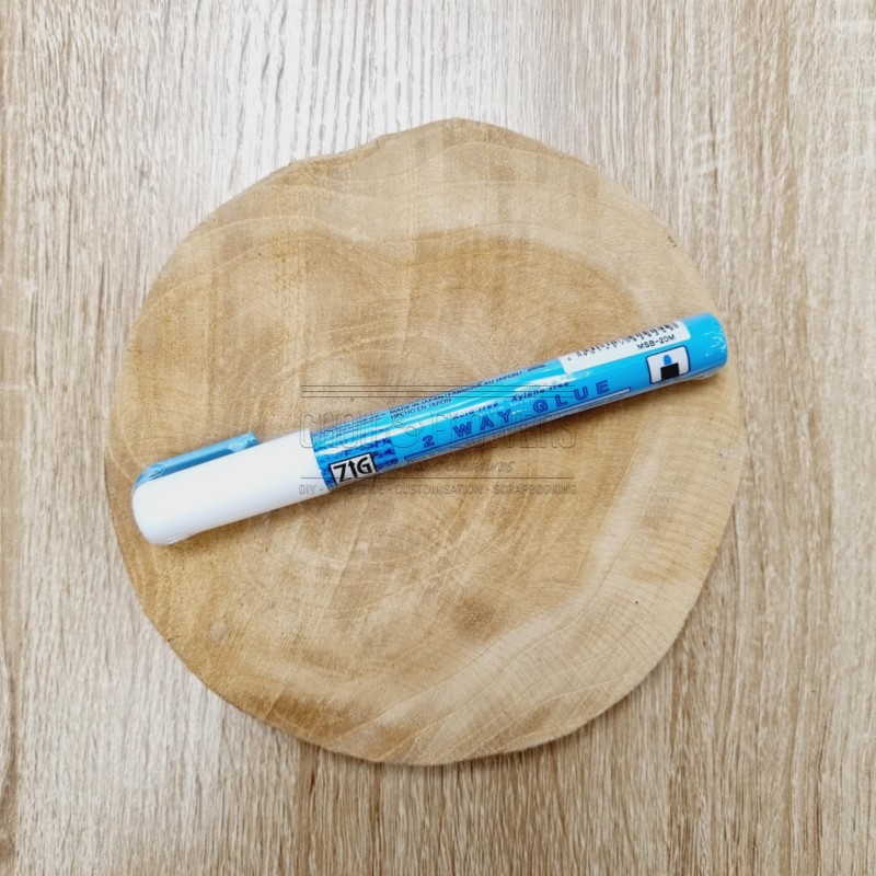 stylo colle de kuretake