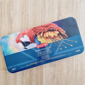 150 crayons chromaflow derwent