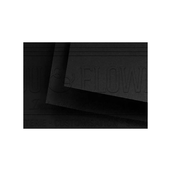 bloc black black de Fabriano 21x29.7 cm