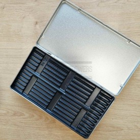 BOITE METAL VIDE POUR 12 CRAYONS POUR LES CRAYONS CARAND'ACHE